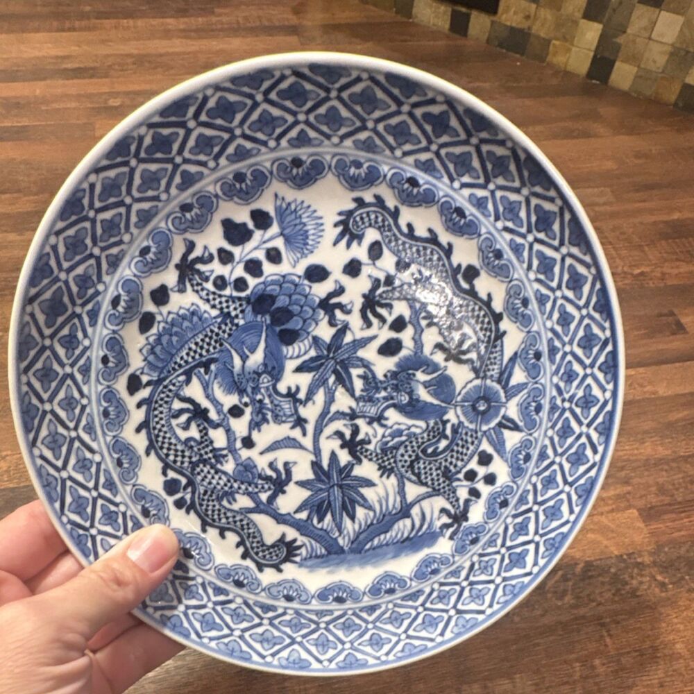 Antique 19th century Chinese blue and white dragon porcelain 6 inch plate.